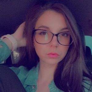 Meet your Posher, Hewitt